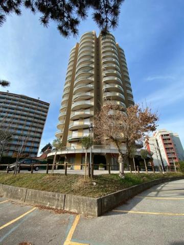 Cond Torre Lejlighed Lignano Sabbiadoro Eksteriør billede