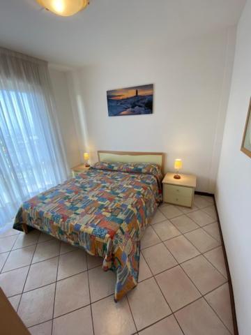 Cond Torre Lejlighed Lignano Sabbiadoro Eksteriør billede