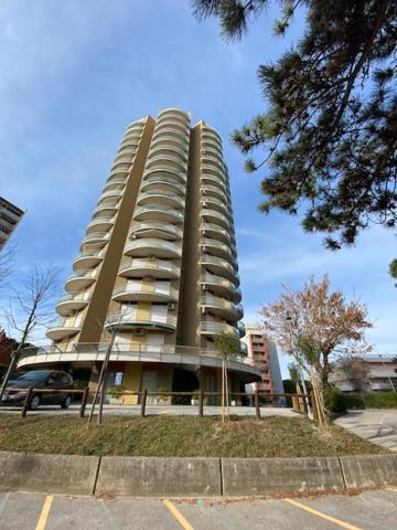 Cond Torre Lejlighed Lignano Sabbiadoro Eksteriør billede
